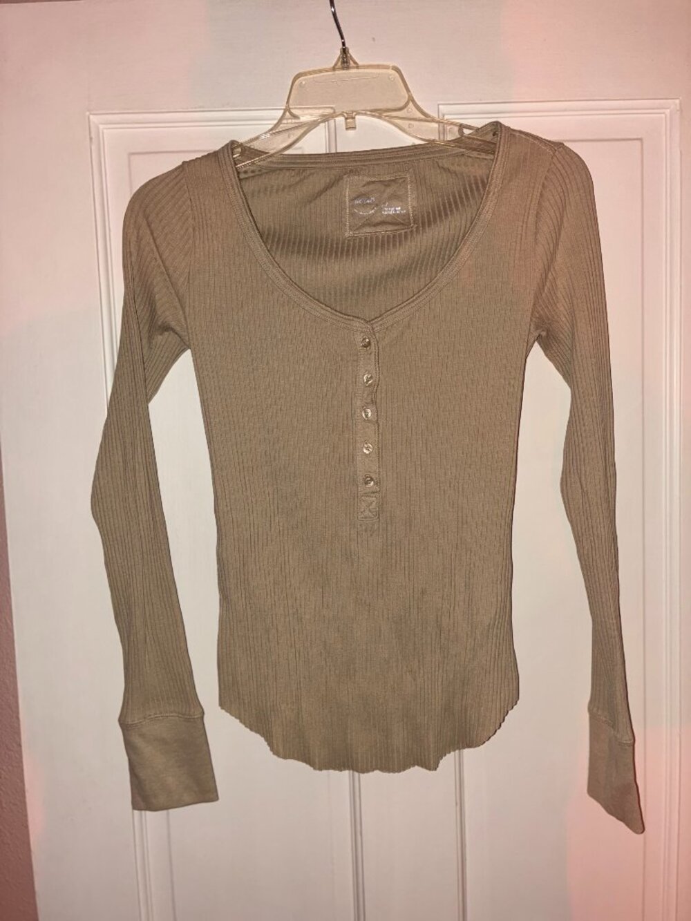 Aerie Olive Ribbed Henley Long Sleeve Fitted Top NWT S